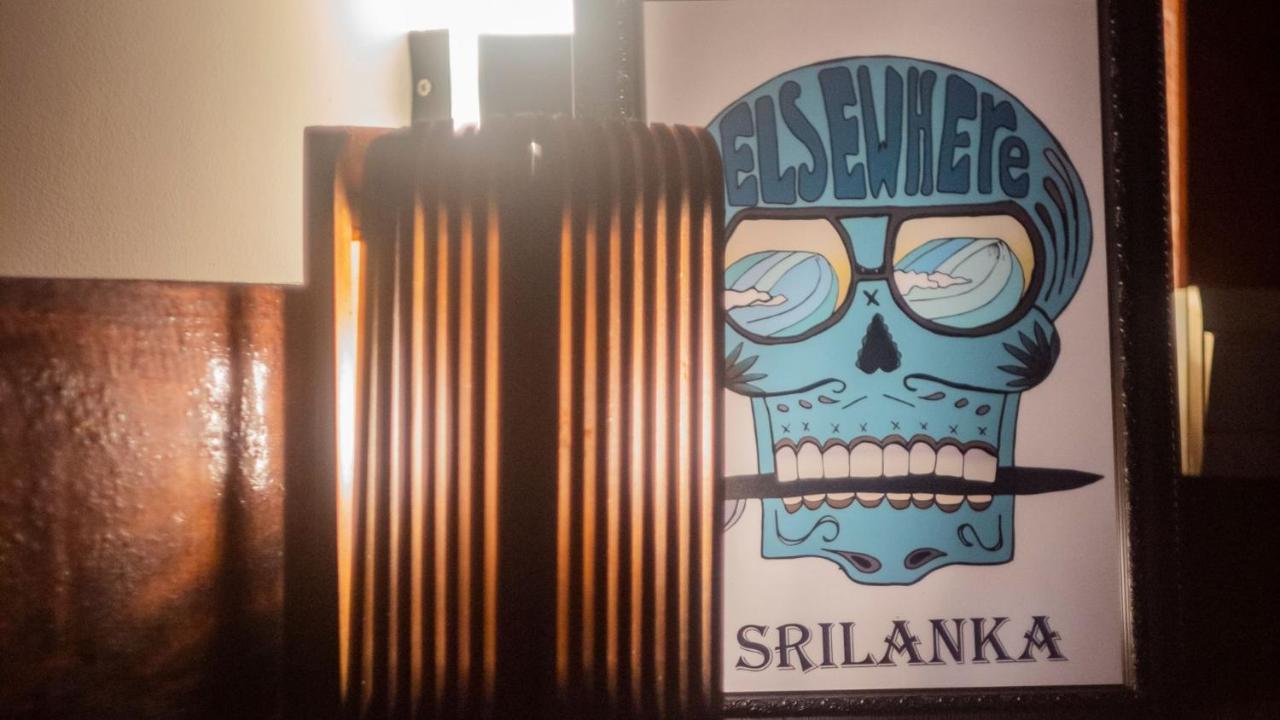 Surf & Party Weligama Hostel Ngoại thất bức ảnh