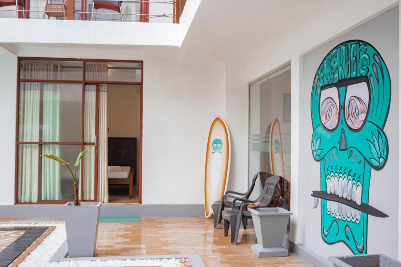 Surf & Party Weligama Hostel Ngoại thất bức ảnh