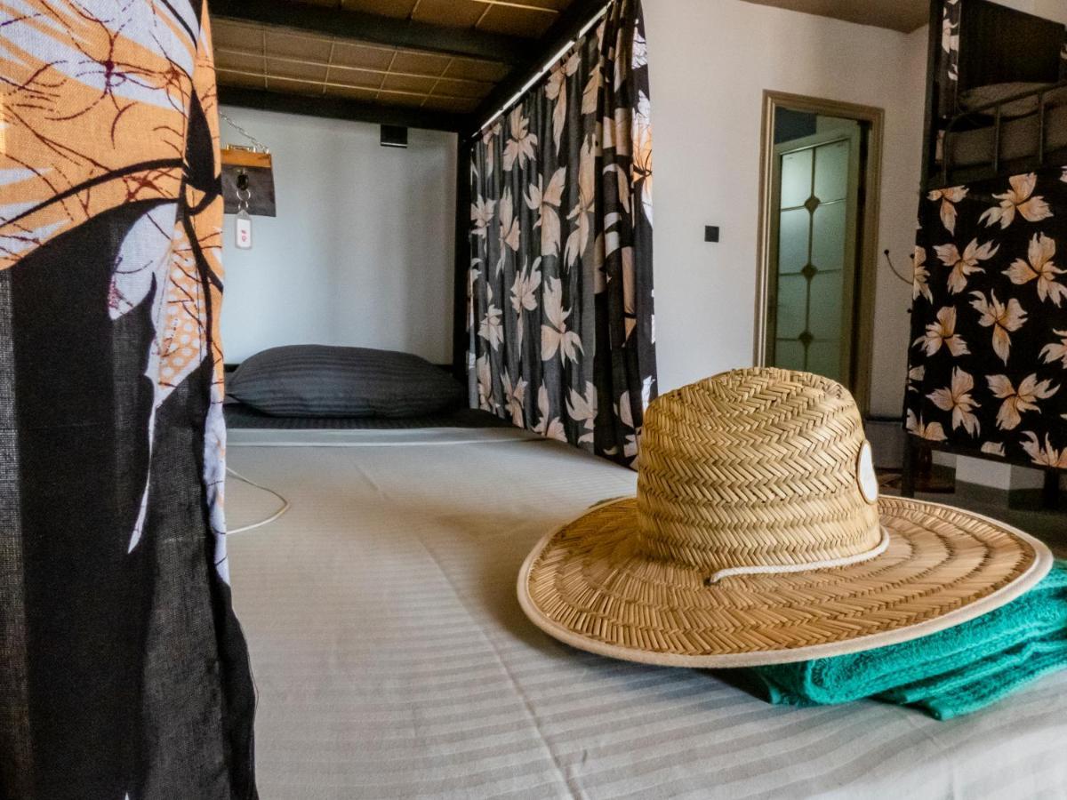 Surf & Party Weligama Hostel Ngoại thất bức ảnh